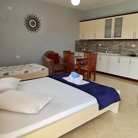 Remarkable 4-Bed House In Ksamil For Families 別荘