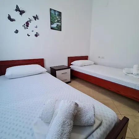 Remarkable 4-Bed House In Ksamil For Families 別荘